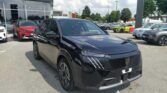 Nuova peugeot 3008 lettrica. Colore nero. Vista anteriore laterale.