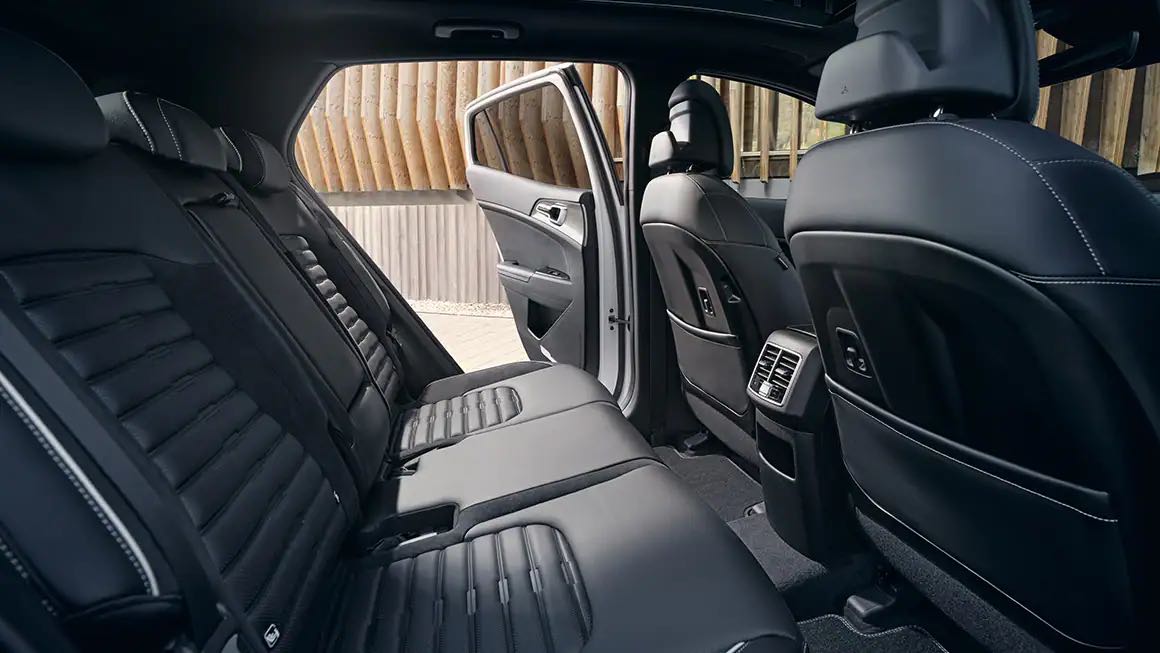 kia-sportage-interni-2